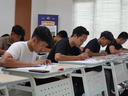 Galeri kegiatan Bimbel Masuk TNI POLRI AKPOL, SIPSS, Bintara & Sekolah Kedinasan