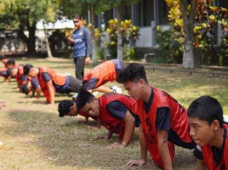 Galeri kegiatan Bimbel Masuk TNI POLRI AKPOL, SIPSS, Bintara & Sekolah Kedinasan